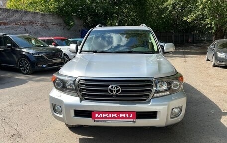 Toyota Land Cruiser 200, 2014 год, 3 550 000 рублей, 13 фотография