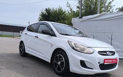 Hyundai Solaris II рестайлинг, 2014 год, 750 000 рублей, 1 фотография