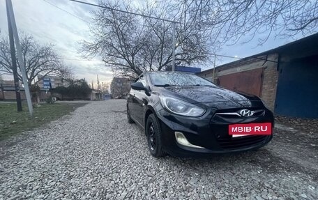 Hyundai Solaris II рестайлинг, 2012 год, 830 000 рублей, 6 фотография