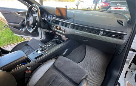 Audi A4, 2018 год, 2 750 000 рублей, 11 фотография