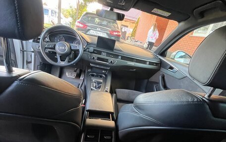 Audi A4, 2018 год, 2 750 000 рублей, 13 фотография