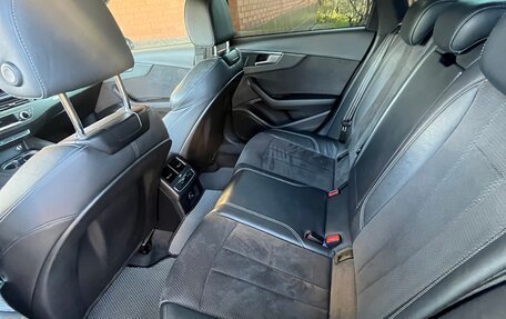 Audi A4, 2018 год, 2 750 000 рублей, 14 фотография