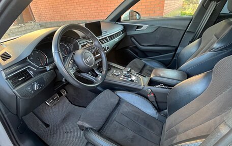 Audi A4, 2018 год, 2 750 000 рублей, 17 фотография