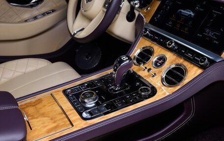 Bentley Continental GT III, 2018 год, 19 900 000 рублей, 33 фотография