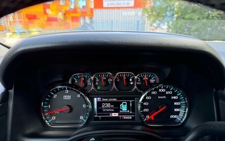 Chevrolet Tahoe IV, 2016 год, 3 000 000 рублей, 21 фотография