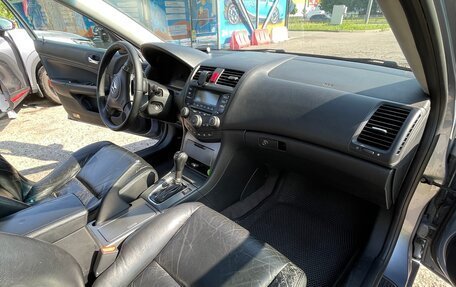 Honda Accord VII рестайлинг, 2006 год, 800 000 рублей, 20 фотография