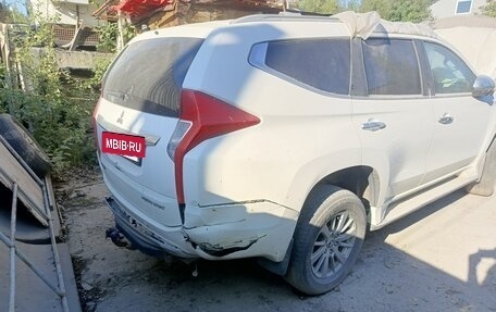 Mitsubishi Pajero Sport III рестайлинг, 2019 год, 1 450 000 рублей, 8 фотография