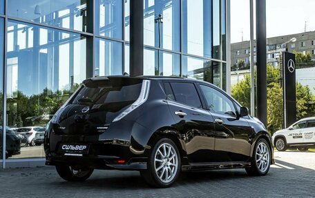 Nissan Leaf I, 2014 год, 700 000 рублей, 2 фотография
