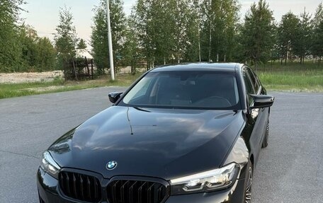 BMW 5 серия, 2020 год, 2 900 000 рублей, 3 фотография