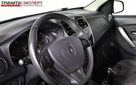 Renault Logan II, 2017 год, 937 000 рублей, 11 фотография