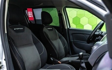 Renault Sandero II рестайлинг, 2021 год, 1 300 000 рублей, 11 фотография