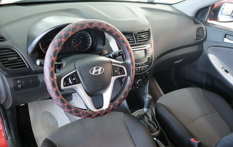 Hyundai Solaris II рестайлинг, 2011 год, 849 000 рублей, 11 фотография