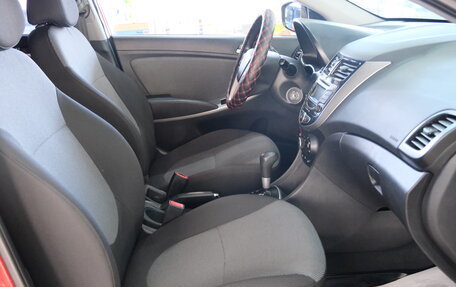 Hyundai Solaris II рестайлинг, 2011 год, 849 000 рублей, 21 фотография