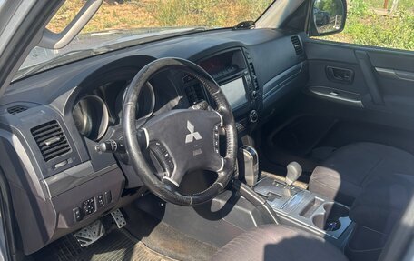 Mitsubishi Pajero IV, 2011 год, 1 175 000 рублей, 4 фотография