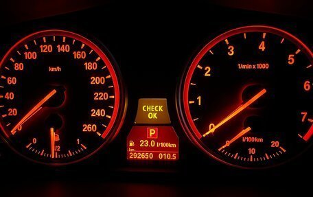 BMW 5 серия, 2007 год, 1 300 000 рублей, 13 фотография