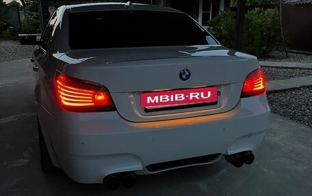 BMW 5 серия, 2007 год, 1 300 000 рублей, 12 фотография