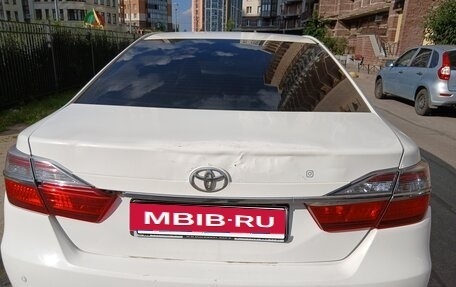 Toyota Camry, 2016 год, 900 000 рублей, 15 фотография
