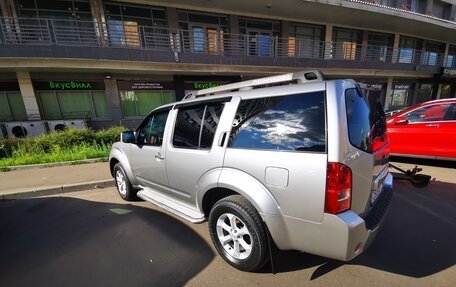 Nissan Pathfinder, 2008 год, 1 099 000 рублей, 9 фотография