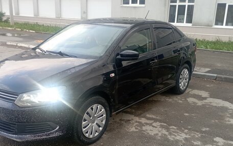 Volkswagen Polo VI (EU Market), 2013 год, 710 000 рублей, 2 фотография