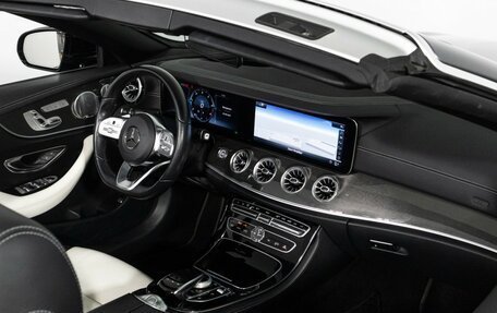 Mercedes-Benz E-Класс, 2019 год, 5 490 000 рублей, 27 фотография