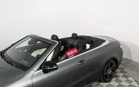 Mercedes-Benz E-Класс, 2019 год, 5 490 000 рублей, 32 фотография