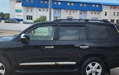 Toyota Land Cruiser 200, 2013 год, 3 800 000 рублей, 2 фотография