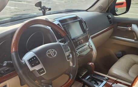 Toyota Land Cruiser 200, 2013 год, 3 800 000 рублей, 4 фотография