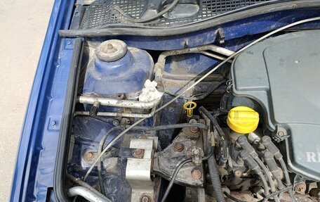 Renault Logan I, 2005 год, 390 000 рублей, 9 фотография