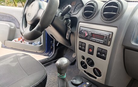 Renault Logan I, 2005 год, 390 000 рублей, 13 фотография