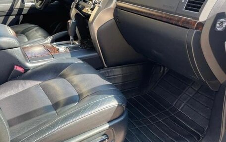 Toyota Land Cruiser 200, 2014 год, 4 400 000 рублей, 8 фотография