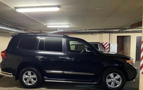 Toyota Land Cruiser 200, 2014 год, 4 400 000 рублей, 7 фотография