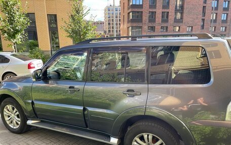Mitsubishi Pajero IV, 2015 год, 2 050 000 рублей, 4 фотография