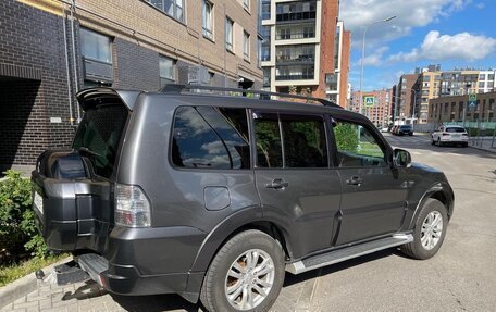 Mitsubishi Pajero IV, 2015 год, 2 050 000 рублей, 6 фотография