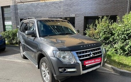 Mitsubishi Pajero IV, 2015 год, 2 050 000 рублей, 9 фотография