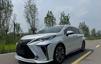 Toyota Granvia, 2025 год, 4 680 013 рублей, 1 фотография