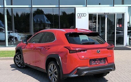 Lexus UX I, 2019 год, 3 080 000 рублей, 7 фотография