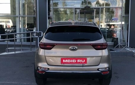 KIA Sportage IV рестайлинг, 2019 год, 1 530 000 рублей, 6 фотография