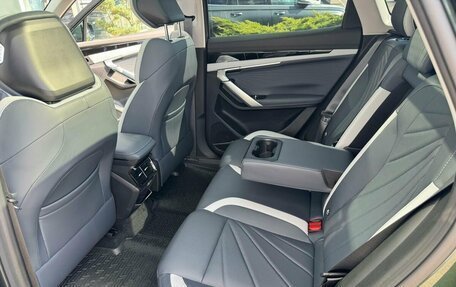 Geely Atlas, 2024 год, 4 017 190 рублей, 12 фотография