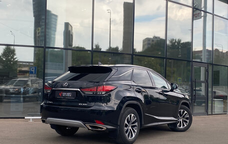 Lexus RX IV рестайлинг, 2021 год, 5 275 000 рублей, 2 фотография