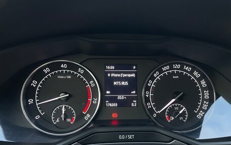 Skoda Superb III рестайлинг, 2017 год, 2 000 000 рублей, 14 фотография