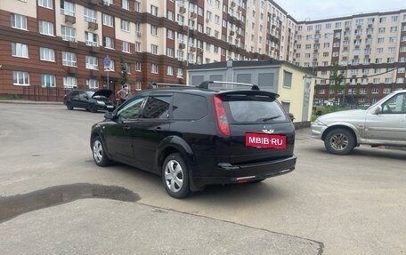 Ford Focus II рестайлинг, 2006 год, 499 000 рублей, 7 фотография