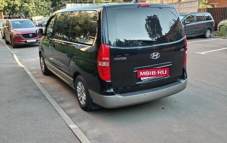 Hyundai H-1 II рестайлинг, 2019 год, 2 500 000 рублей, 9 фотография