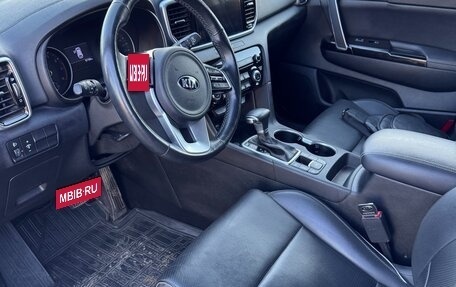 KIA Sportage IV рестайлинг, 2021 год, 2 750 000 рублей, 4 фотография