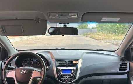 Hyundai Solaris II рестайлинг, 2014 год, 960 000 рублей, 4 фотография