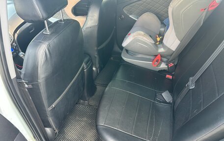 Hyundai Solaris II рестайлинг, 2012 год, 580 000 рублей, 13 фотография
