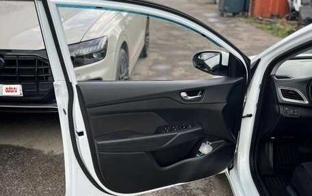 Hyundai Solaris II рестайлинг, 2019 год, 1 400 000 рублей, 7 фотография