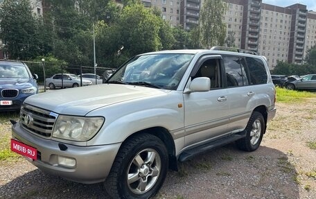 Toyota Land Cruiser 100 рестайлинг 2, 2006 год, 2 700 000 рублей, 5 фотография