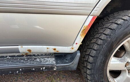 Toyota Land Cruiser 100 рестайлинг 2, 2006 год, 2 700 000 рублей, 12 фотография