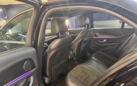 Mercedes-Benz E-Класс, 2016 год, 3 500 000 рублей, 11 фотография