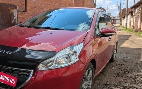Peugeot 208 II, 2013 год, 720 000 рублей, 2 фотография